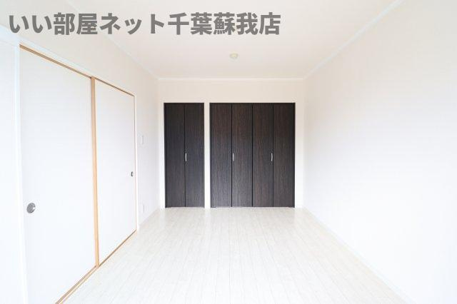 エミーハイツの洋室|使い勝手のいい洋室です