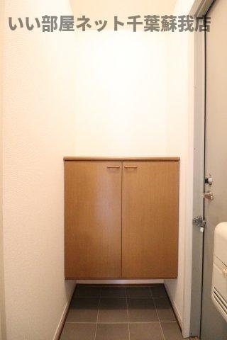 エミーハイツの収納|小物を収納するのに便利です