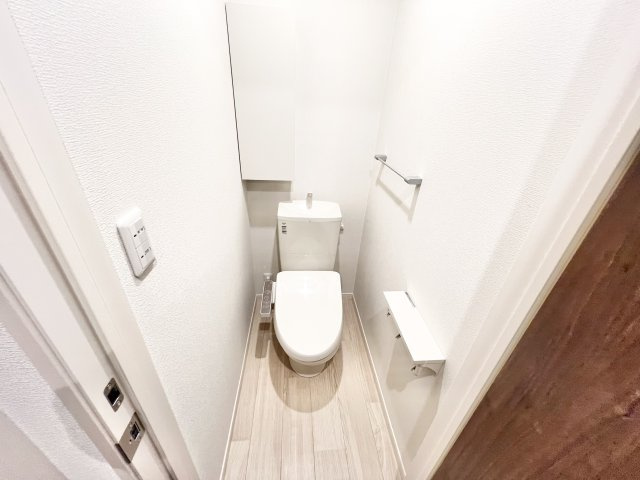 Beat・Enchante21のトイレ|落ち着いた色調のトイレです