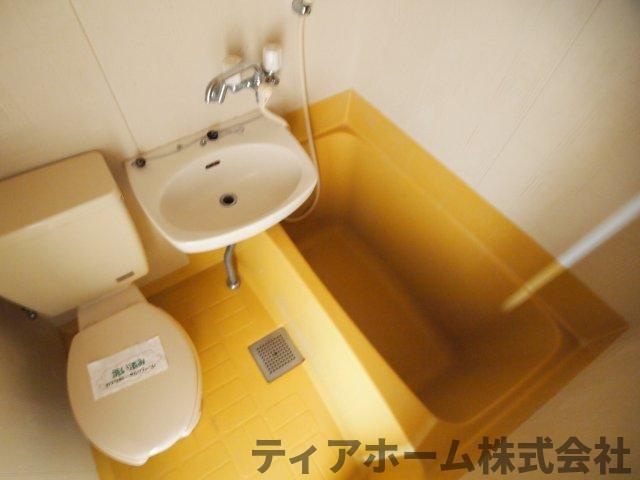 大和高田市西三倉堂２丁目の賃貸マンションの浴室|お風呂です