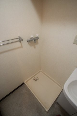 【設備】 | ラ・パスティーユ溝の口 | 室内洗濯機置き場