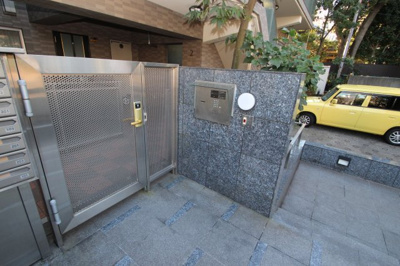 【エントランス】 | ラ・パスティーユ溝の口