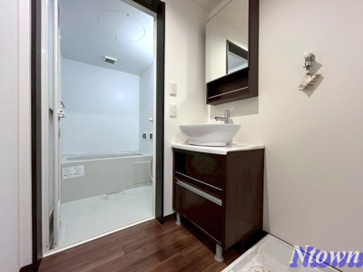 【洗面所】 | Creo中村公園伍番館 | ゆったりとスペースのある洗面所