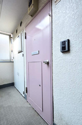 メゾン・ド・エポール　角部屋　2面バルコニー　TVドアフォン　ネット0の玄関