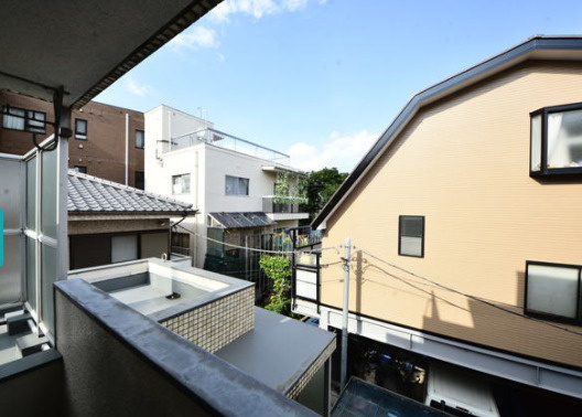 メゾン・ド・エポール　角部屋　2面バルコニー　TVドアフォン　ネット0の展望