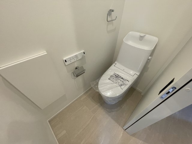 南落合1丁目新築戸建のトイレ