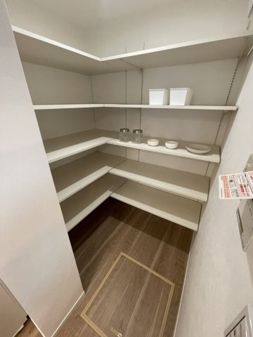 南落合1丁目新築戸建の収納