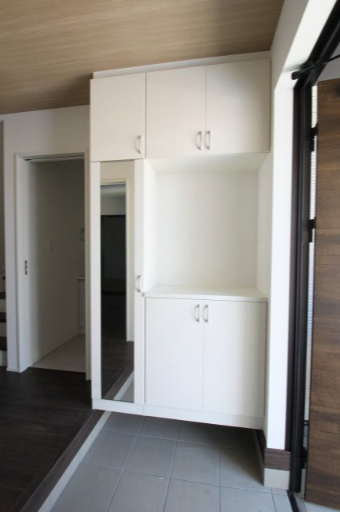 土佐市高岡町乙　新築戸建　　の収納|玄関収納