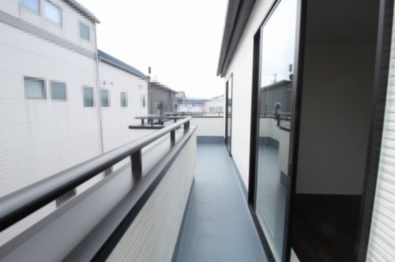 土佐市高岡町乙　新築戸建　　のバルコニー|2F　南の部屋　5.25帖