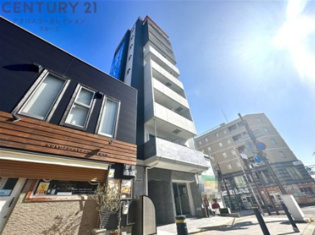 オートロック・防犯カメラ付きで安心です