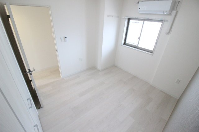 【洋室】 | ディエスベアティ久宝寺口