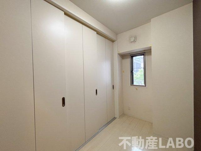 サニーハウス南堀江の寝室