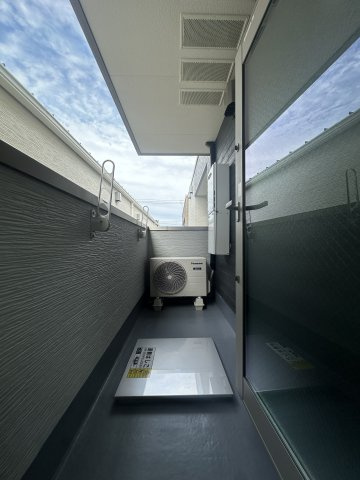 フジパレス遠里小野イーストのバルコニー