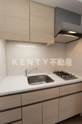 【キッチン】 | パークアクシス池田山 | コンパクトなキッチンで掃除もラクラク