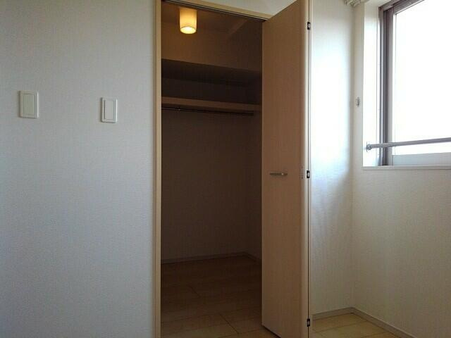 パレス　アムールⅡの収納