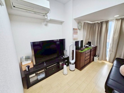 【居間・リビング】 | コスモシティ三宮東