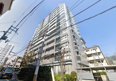 【外観】 | コスモシティ三宮東 | 阪神春日野道駅徒歩3分・阪急春日野道駅徒歩5分・ＪＲ灘駅徒歩14分。3沿線利用可能でアクセス良好