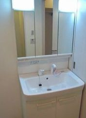 【独立洗面台】 | アルクス森下 | 独立洗面台で身支度をすべて済ませてしまいましょう