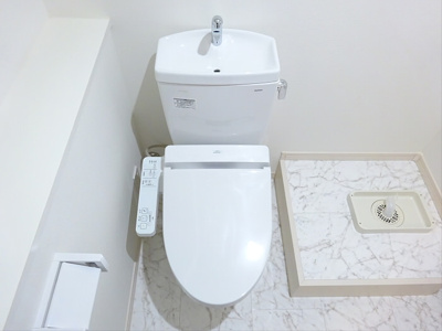 【トイレ】 | リカーサ浜田山