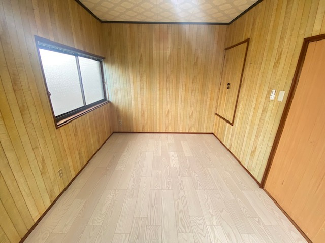 都城市鷹尾１丁目の中古一戸建のその他|階段