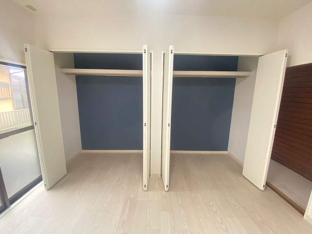 都城市鷹尾１丁目の中古一戸建の収納|リビング収納