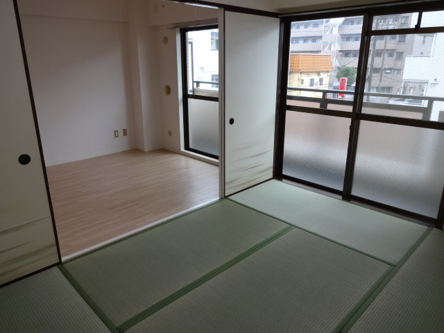 笹コーポ戸田の和室