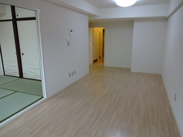 笹コーポ戸田の居間・リビング