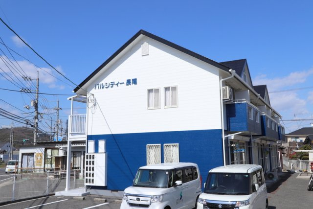 パルシティー長尾の外観