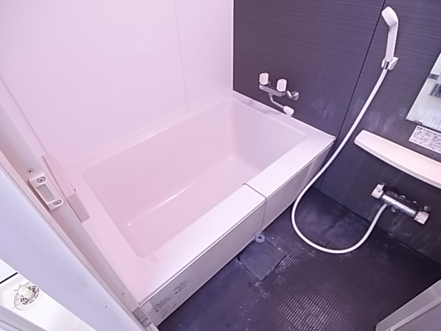 レシア舞子の浴室|シャンプードレッサー洗面台