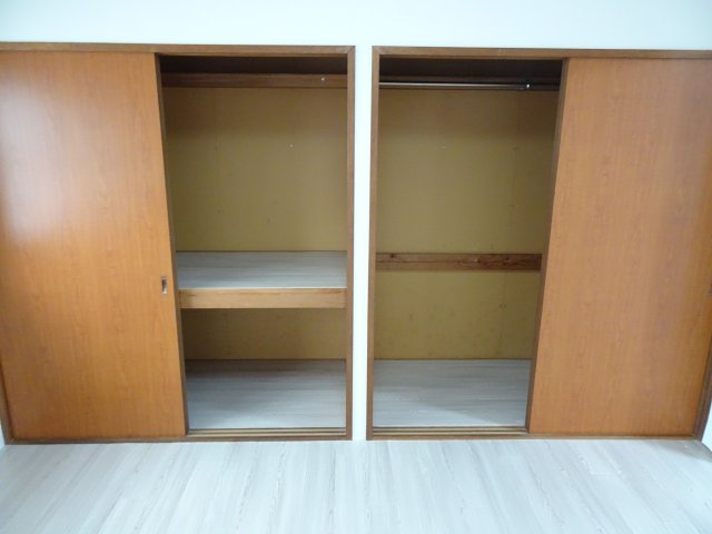 安田マンションの収納