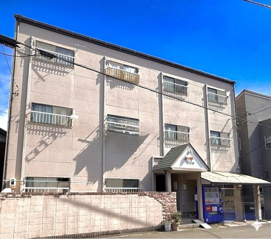 安田マンションの外観