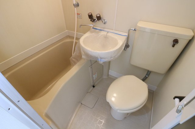 レジデンスｉの浴室