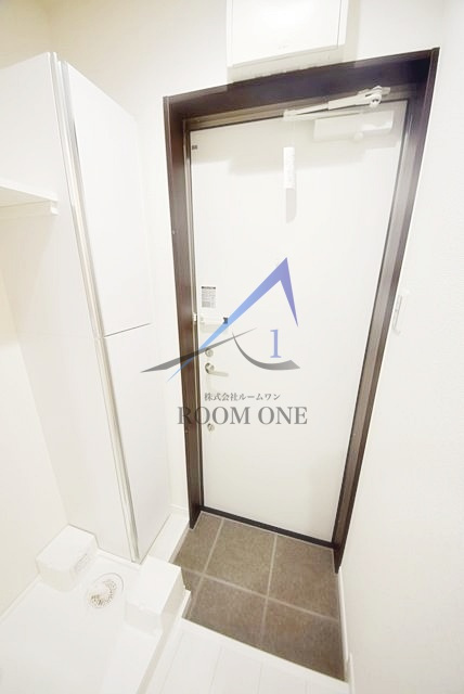 グランクオール竹ノ塚の玄関