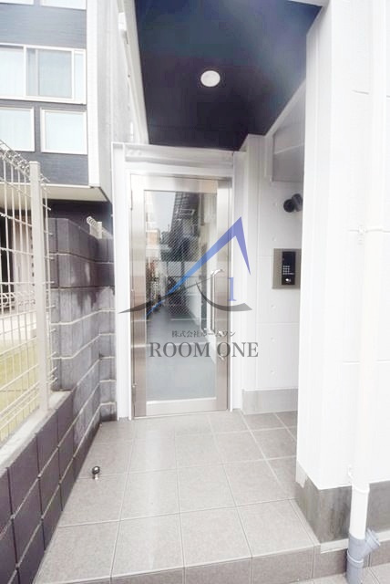 グランクオール竹ノ塚のエントランス