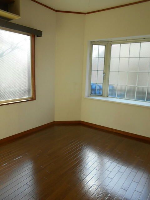 ライブコア石神井台の洋室