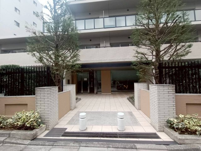 【エントランス】