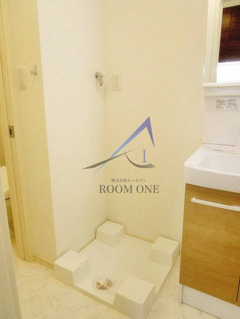 シャンブルIIの設備|洗濯機置き場です。