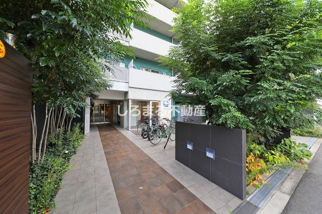 CITY SPIRE日本橋高津のエントランス