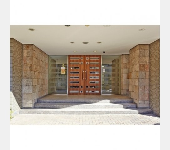 ガーデナヴィルマグノリア市川妙典のエントランス