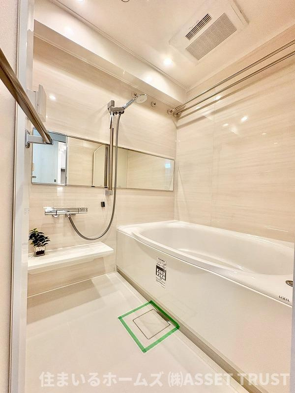 信濃町ハイムの浴室