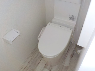 【トイレ】 | サクセスモアⅡ | 温水洗浄便座付です