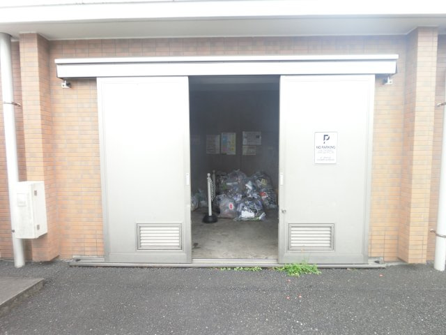 アウラ１０のエントランス