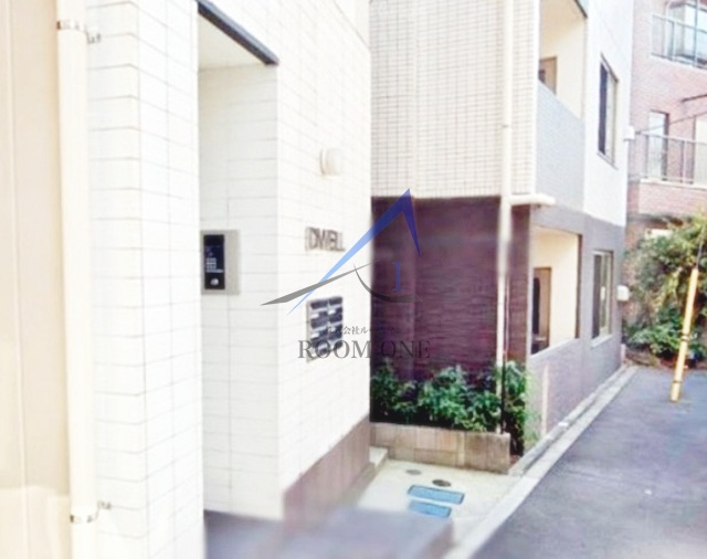 DWELLのエントランス|エントランスです。