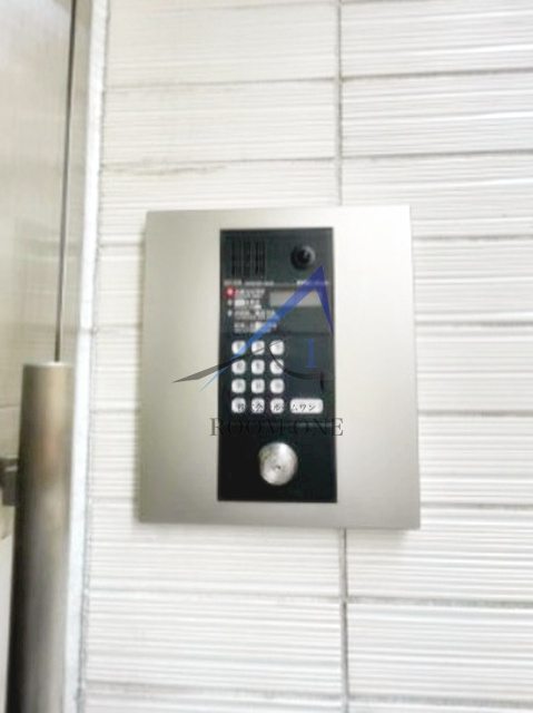 DWELLのセキュリティ|オートロックです。