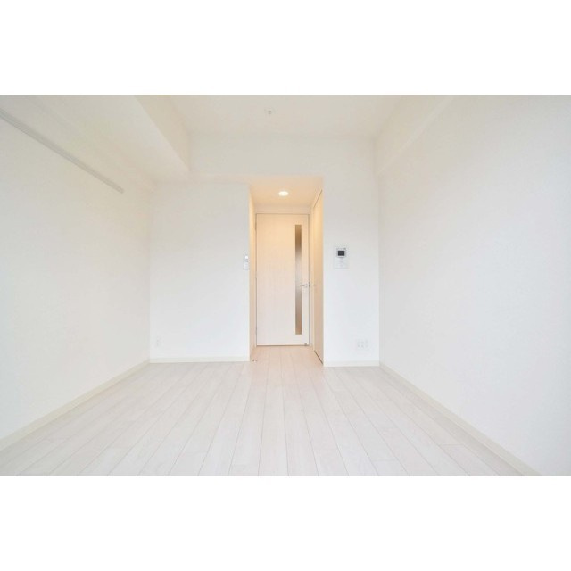 アドバンス大阪セレーノの居間・リビング