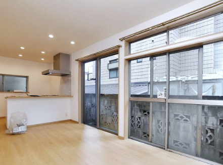 ココベル三軒茶屋　角部屋　南面リビング　宅配BOX　カウンターキッチンの展望