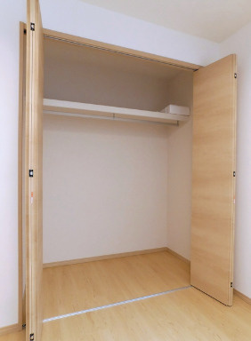 ココベル三軒茶屋　角部屋　南面リビング　宅配BOX　カウンターキッチンの収納