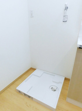 ココベル三軒茶屋　角部屋　南面リビング　宅配BOX　カウンターキッチンの設備