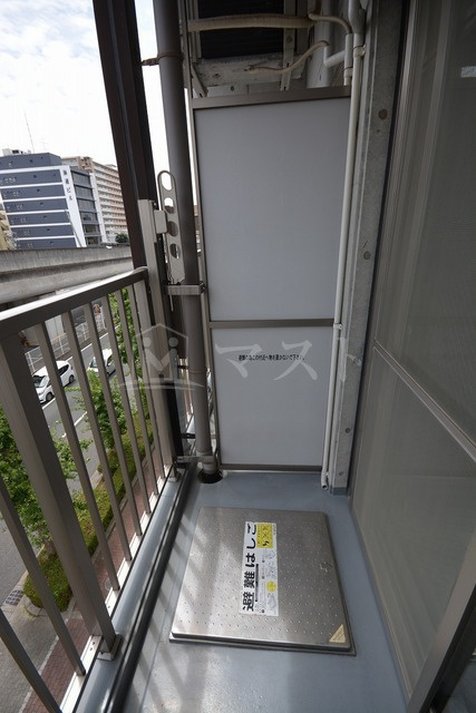 ベルシモンズ大阪港のバルコニー