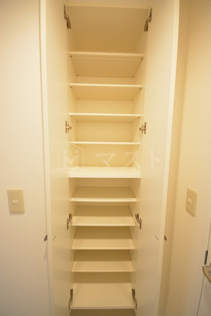 ベルシモンズ大阪港の収納